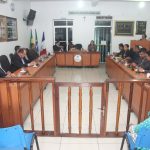 Vereadores de Campo Alegre recebem representantes da AMACA e do Projeto Anima Kids durante sessão ordinária
